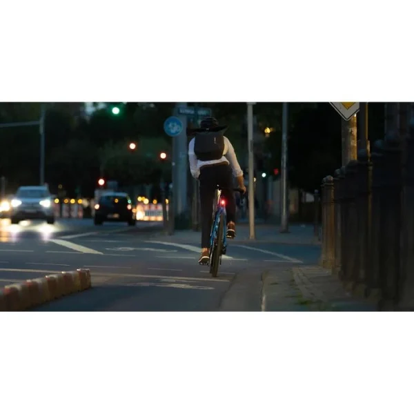 Sigma Fahrradbeleuchtung Infinity, 15200, Rücklicht, LED, USB-aufladbar, Hinten 3